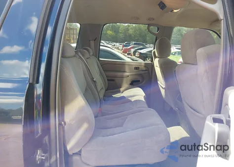 2004 Chevrolet Suburban 1500 Ls from USA, damaged, VIN 1GNEC16Z04J265985